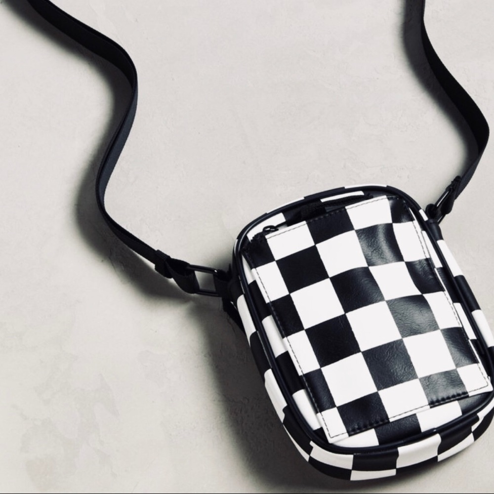 Mini Messenger Black & White Checkerboard